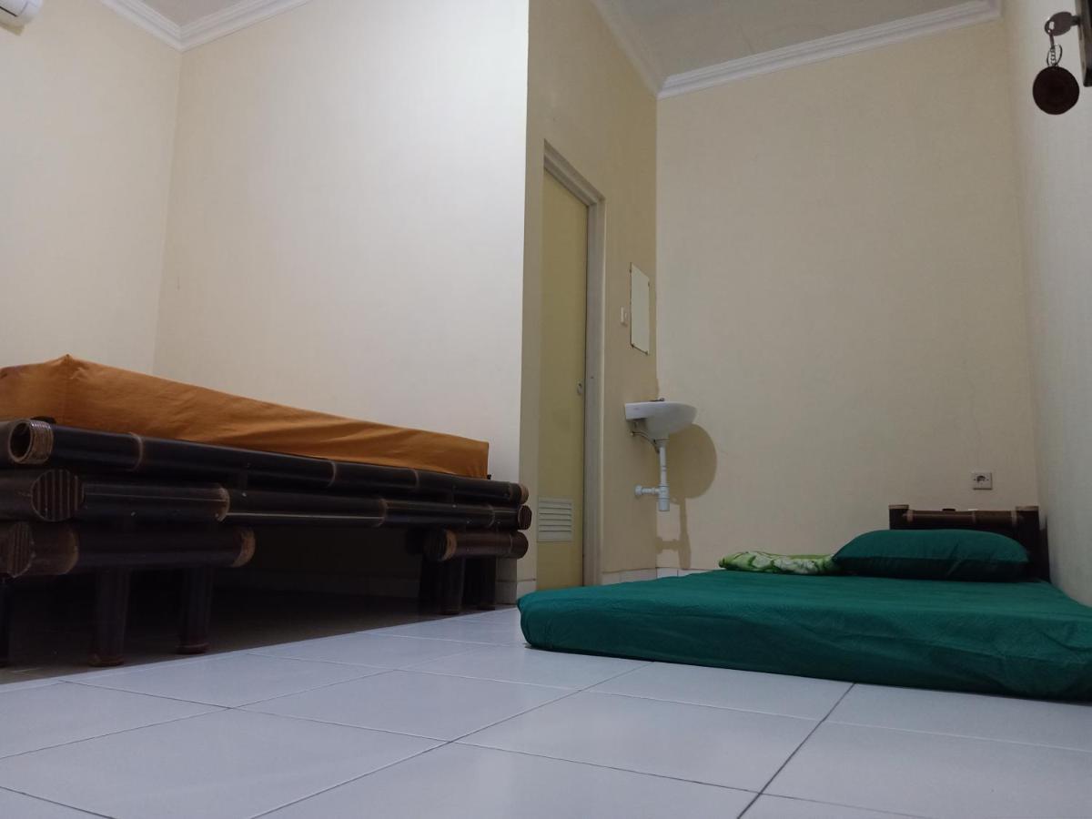 Kumojoyo Homestay Magelang Luaran gambar