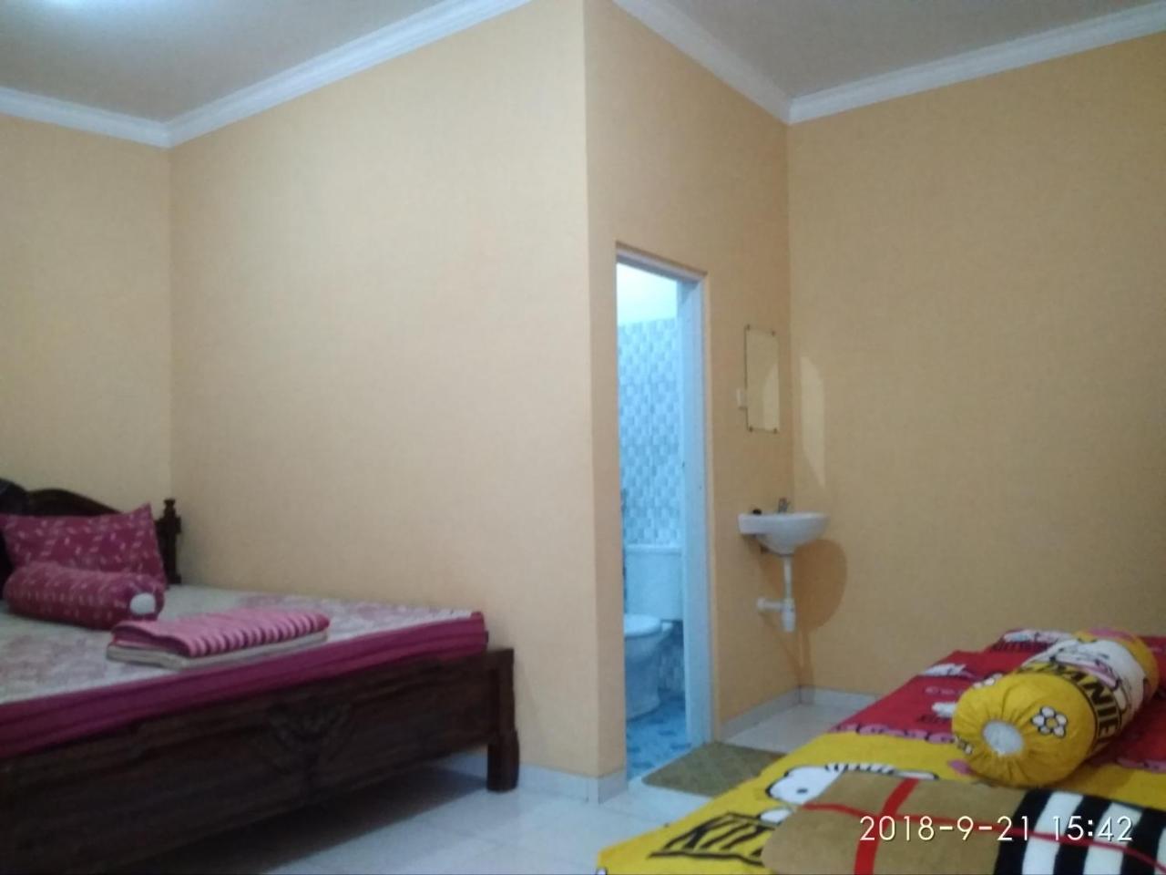 Kumojoyo Homestay Magelang Luaran gambar