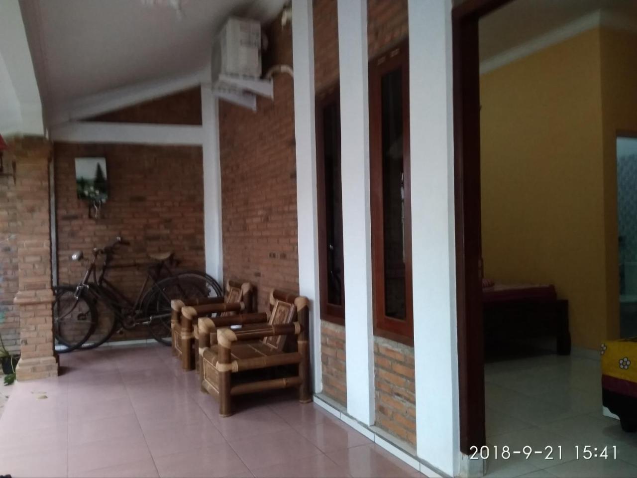 Kumojoyo Homestay Magelang Luaran gambar