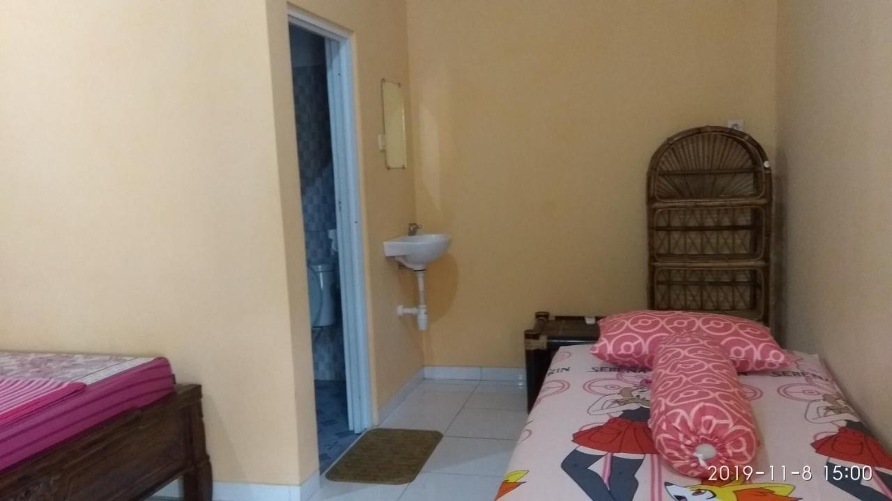 Kumojoyo Homestay Magelang Luaran gambar